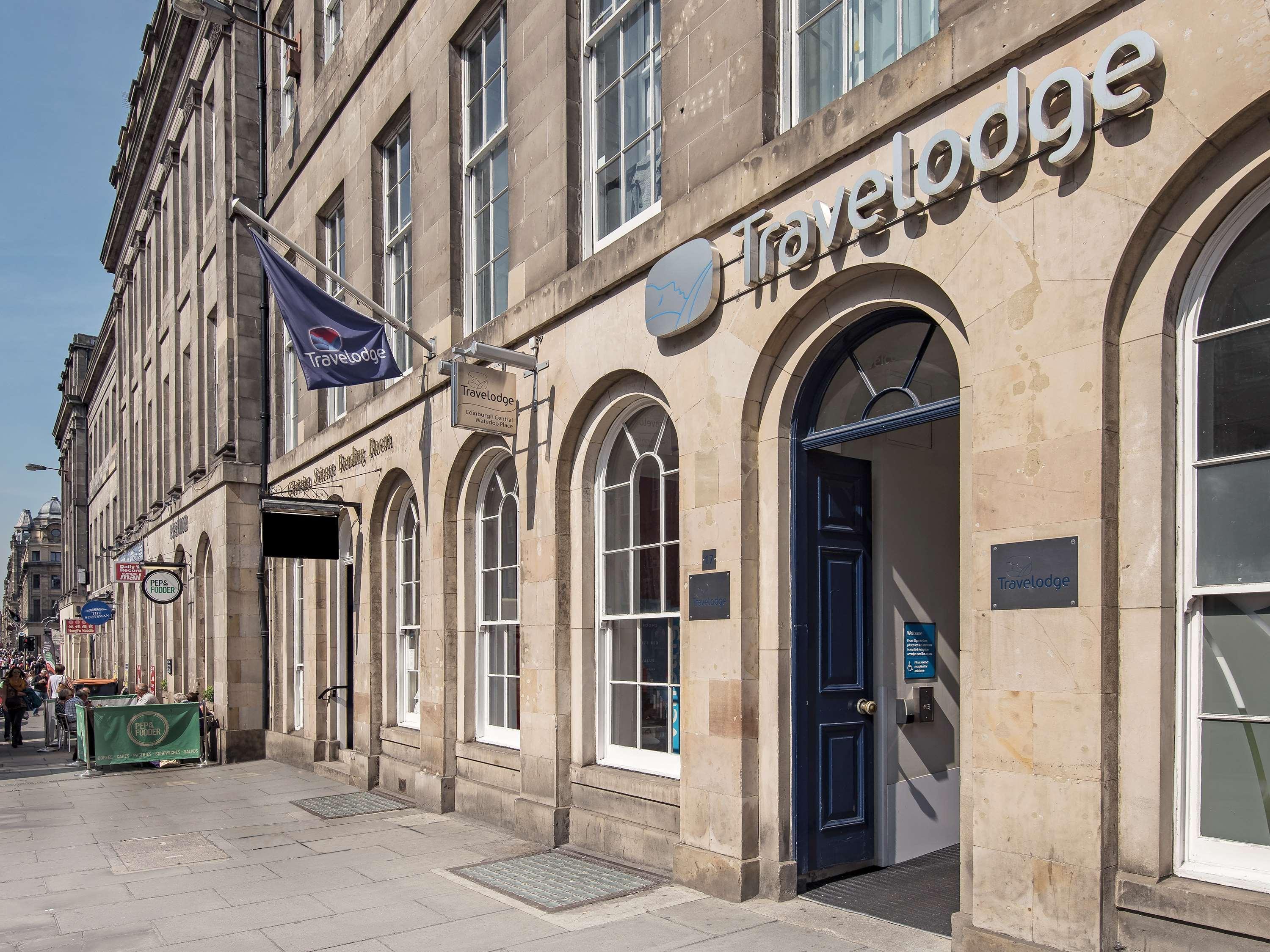 Travelodge Edinburgh Central Waterloo Place Eksteriør billede