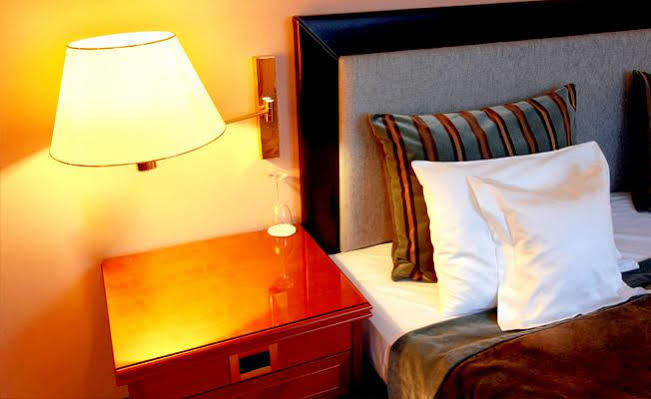 Travelodge Edinburgh Central Waterloo Place Eksteriør billede