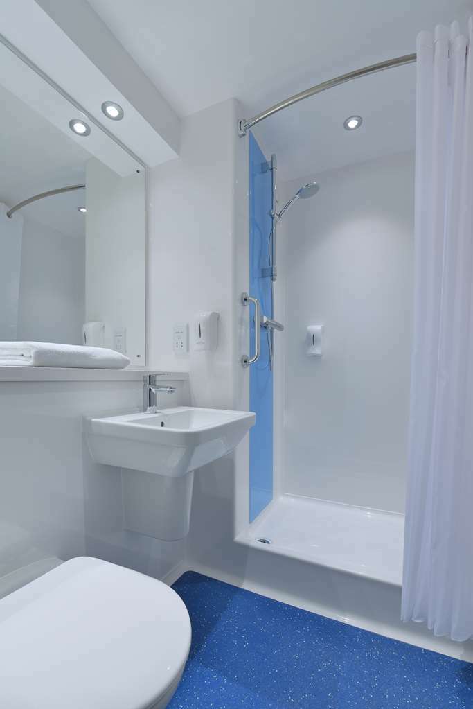 Travelodge Edinburgh Central Waterloo Place Værelse billede